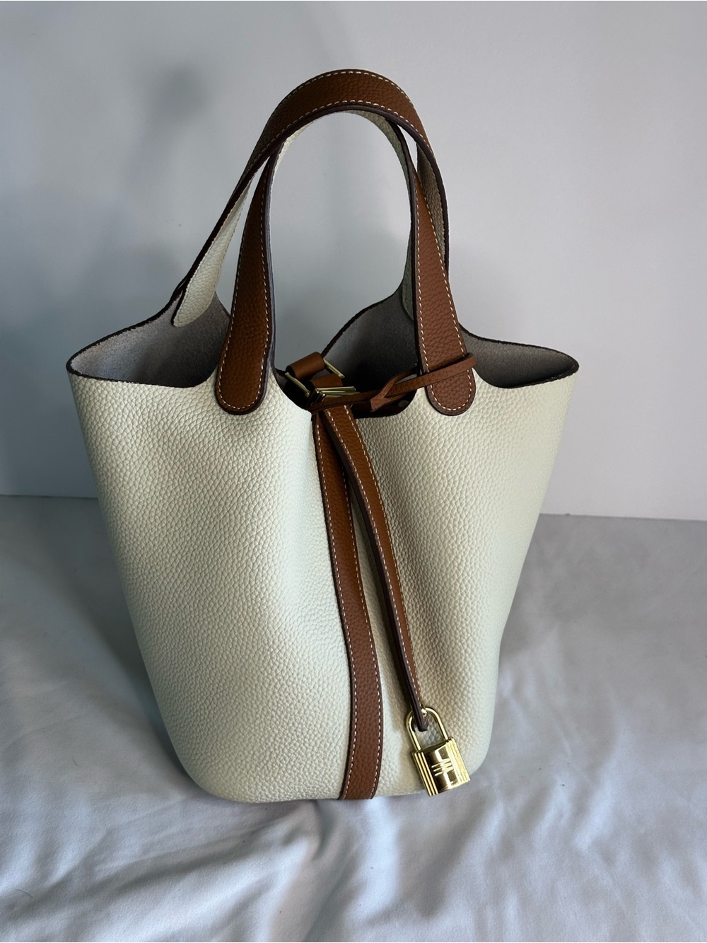 Leather Two-Tone Bucket Bag in Cream and Brown Includes Lock, Key and Insert